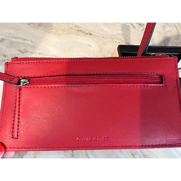 NWT LODIS Red Wristlet & Wallet Gift Set - Picture 5 of 8